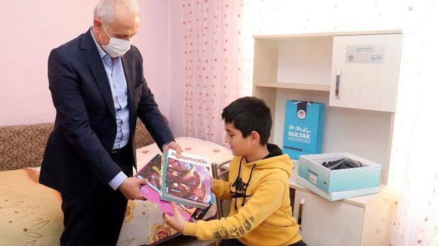 Gültak, BİLSEM’in zeki çocuklarını evlerinde ziyaret etti