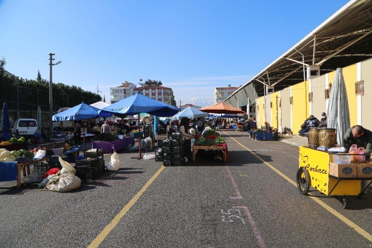 Efeler Belediyesinden pazaryerinde korona denetimi