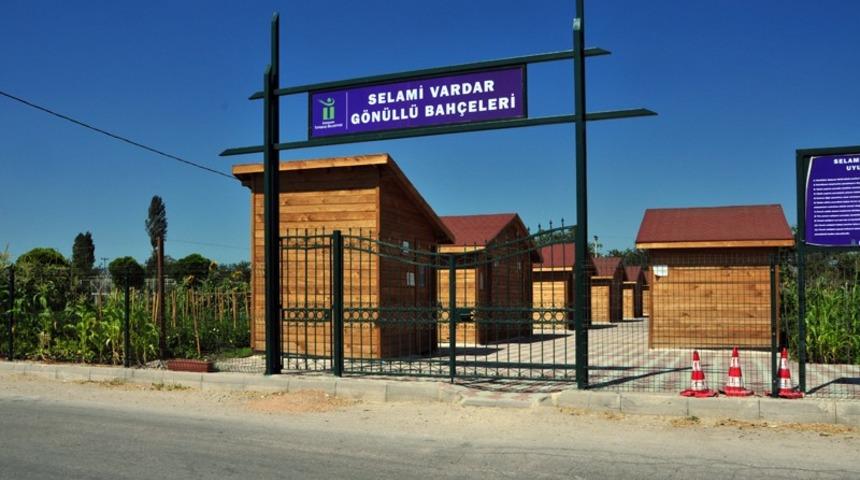 G&ouml;n&uuml;ll&uuml; bah&ccedil;eleri kapalı