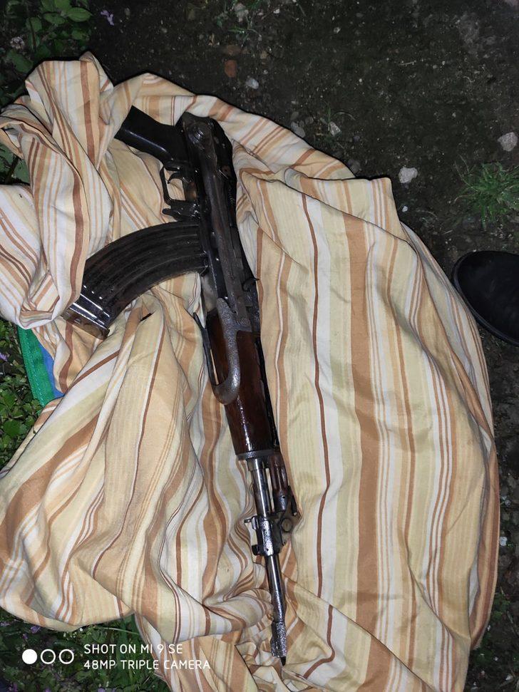 Beyoğlu'nda iki grup arasına silahlı çatışma! Cephanelik ele geçirildi G3