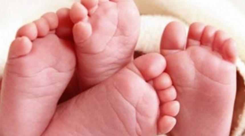 Yeni doğan ikizlerin isimleri 'Korona' ve 'Kovid' oldu