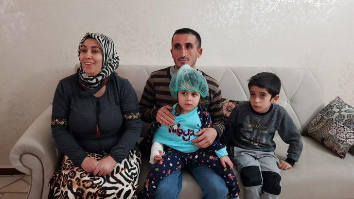 Sağlık çalışanlarını alkışlarken düşen Elif, alkışlarla taburcu oldu G1