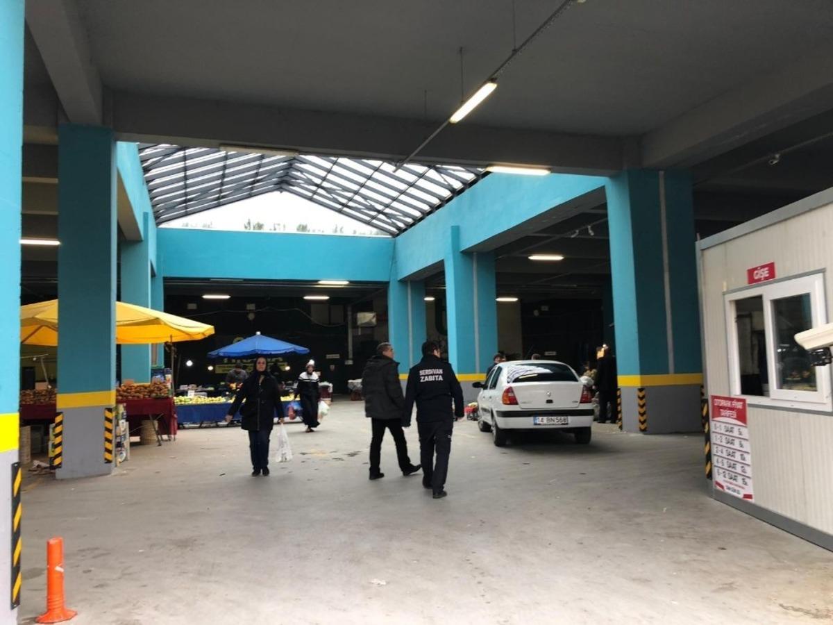 Serdivan&rsquo;da satış yerleri denetleniyor