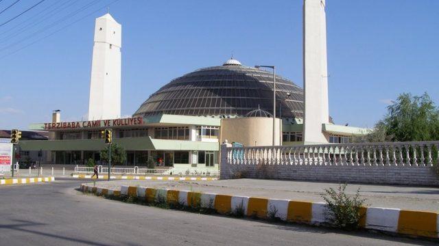 Erzincan’da sela okunmayıp evde kal çağrısı yapıldı