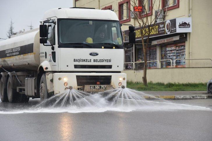 Başiskele’de dezenfekte çalışmaları gece gündüz devam ediyor G2
