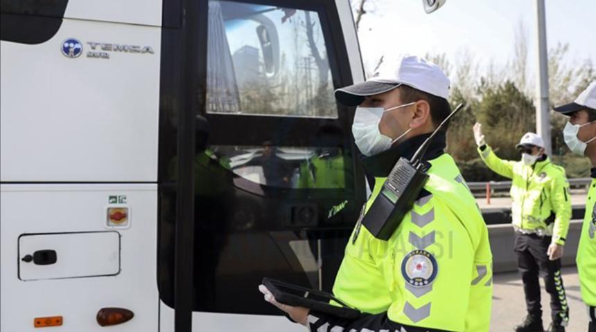 Son dakika: Karantinadan ka&ccedil;anlar i&ccedil;in yeni karar! 