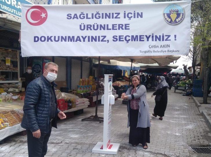 Turgutlu Belediyesinden pazar yerlerine el dezenfektanı G1