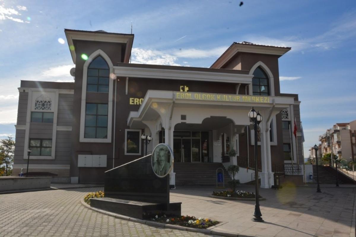 İzmit Belediyesi 4 tesisini barınma ve gıda ihtiya&ccedil;ları i&ccedil;in hazır hale getirdi