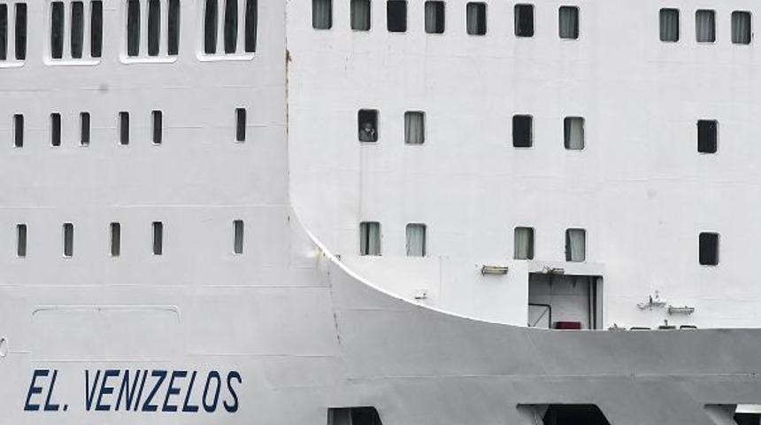 Pire Liman&rsquo;ında karantinada 65 T&uuml;rk&rsquo;te korona tespit edildi