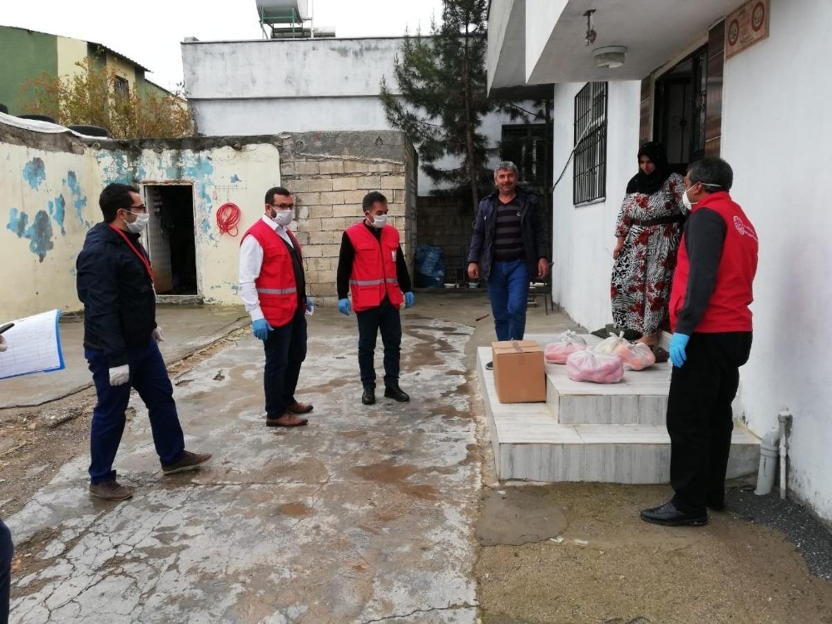 Vefa Sosyal Destek Grubu bir g&uuml;nde 654 kişiye hizmet ulaştırdı