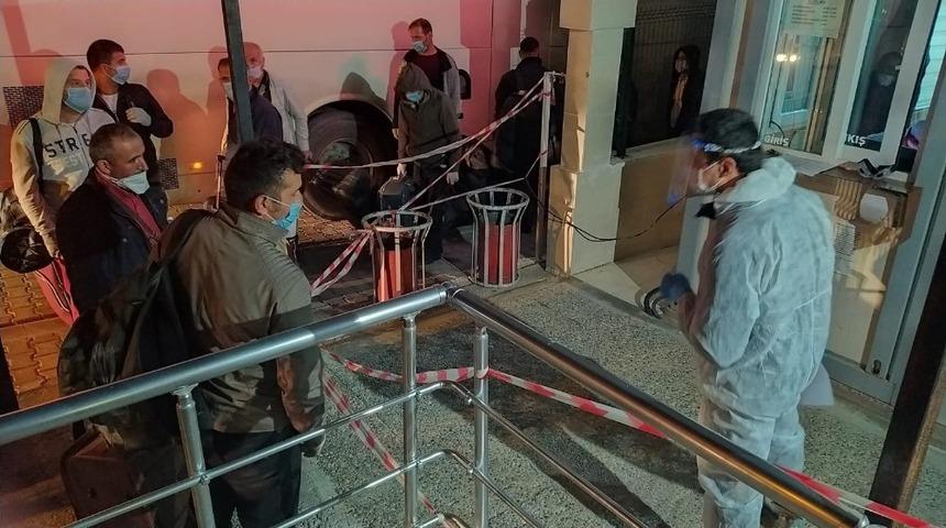 Irak&rsquo;ta &ccedil;alışan 334 T&uuml;rk iş&ccedil;i yurda getirildi