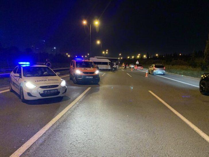 İstanbul ve Ankara'da araç giriş-çıkışları durduruldu G3