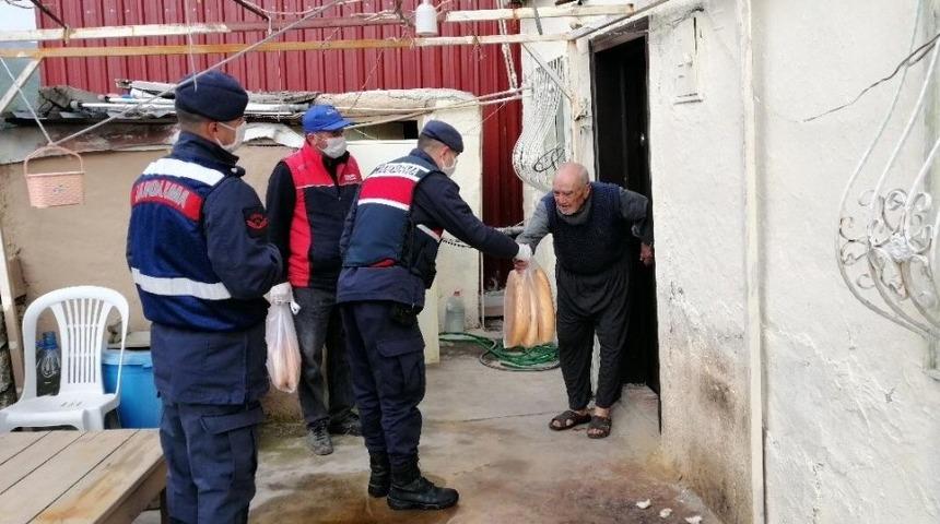 Vefa Sosyal Destek Grubu Erzincan&rsquo;da &ccedil;alışmalarına devam ediyor