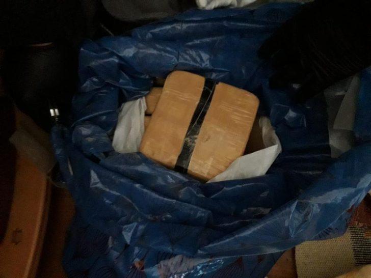 Plastik sebzelik içerisinde 5 kilo 630 gram eroin ele geçirildi G3