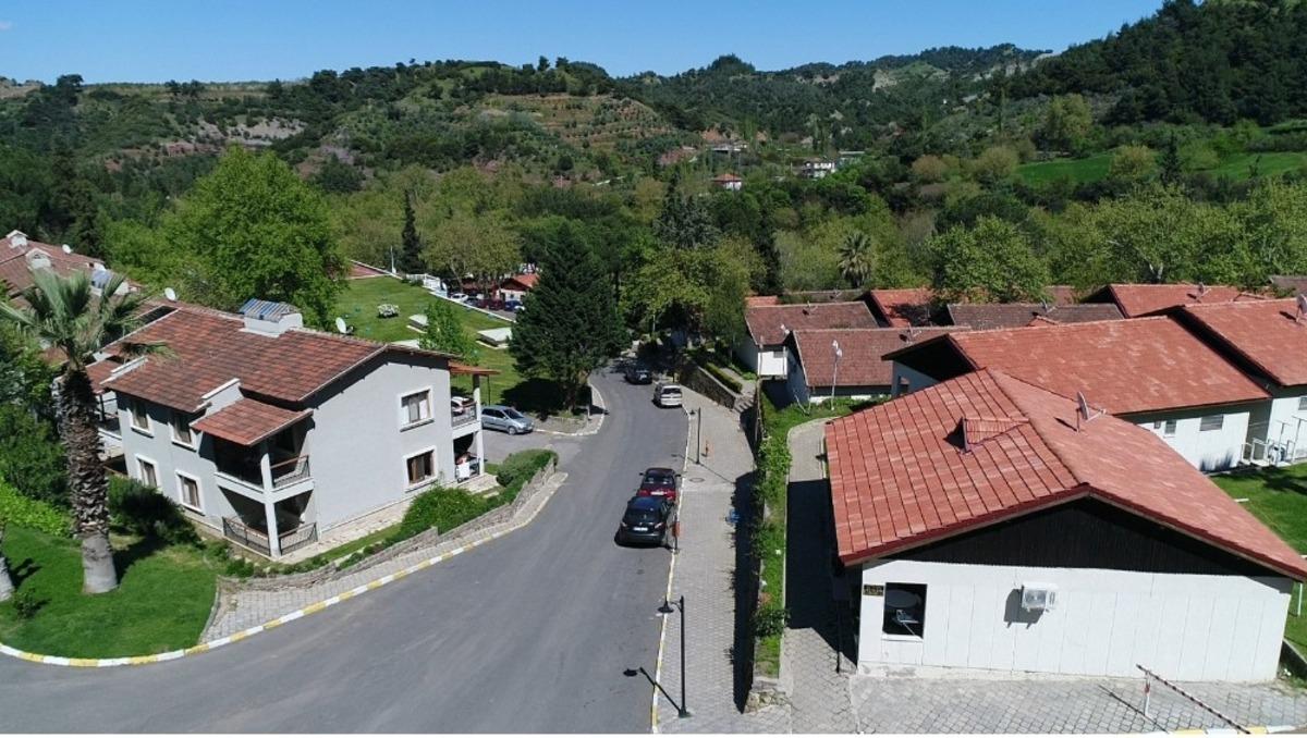 Kurşunlu Kaplıcalarından sağlık&ccedil;ılara &uuml;cretsiz hizmet