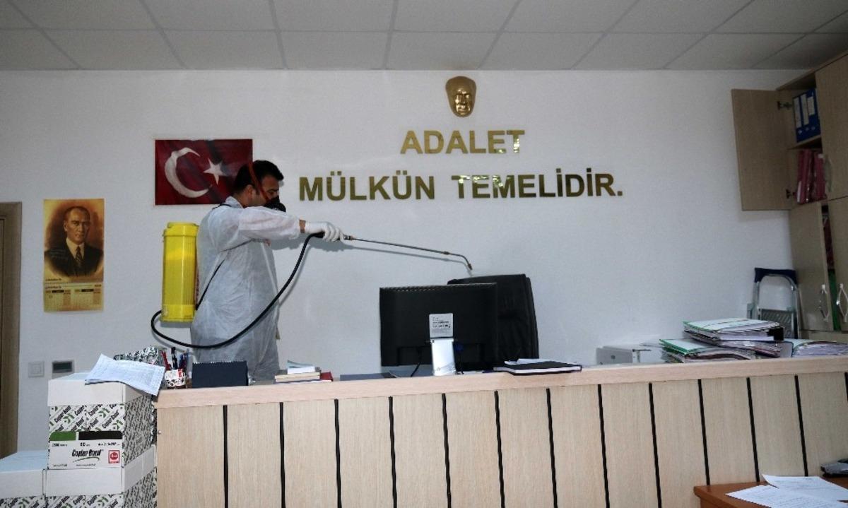 &Ccedil;ankaya 2 bin 430 noktada dezenfekte yaptı