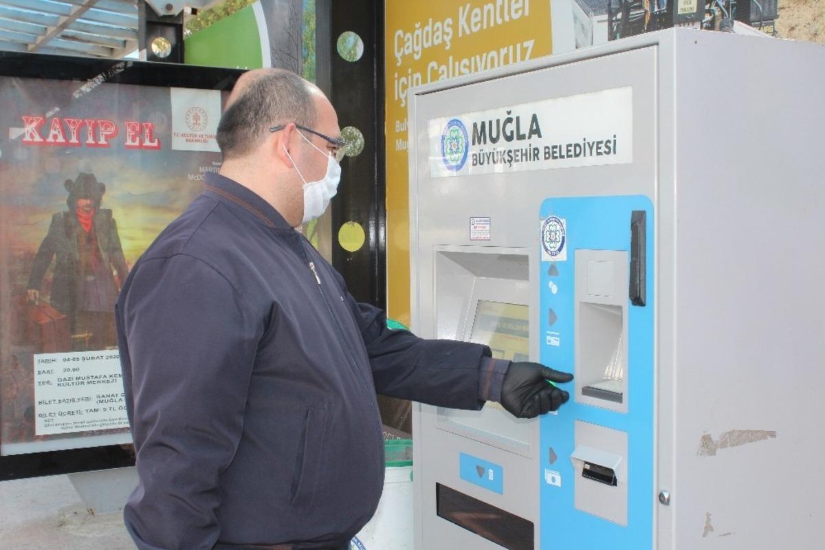 Muğla&rsquo;da toplu taşımada maskeli d&ouml;nem başladı