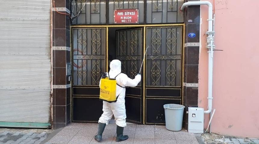 Kilis&rsquo;te dezenfekte &ccedil;alışmaları aralıksız s&uuml;r&uuml;yor