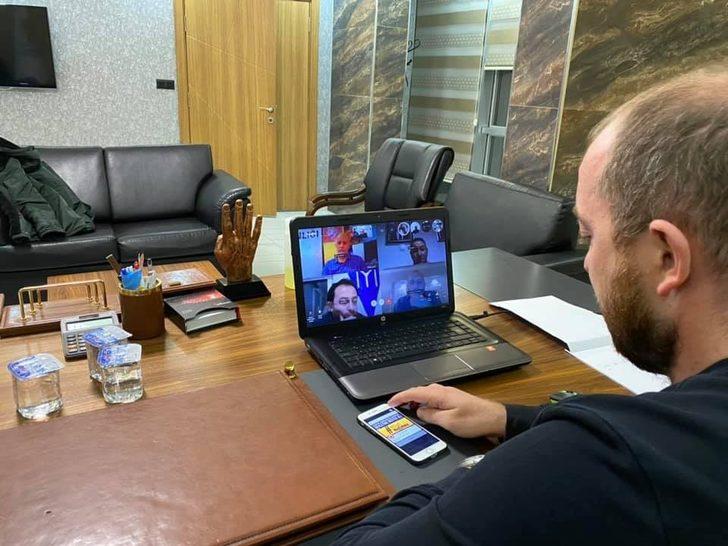 AK Parti’nin İstişare ve Değerlendirme Toplantısı telekonferans sistemiyle yapıldı G1