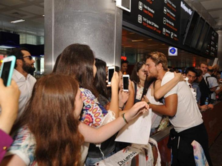 Survivor Anıl, Türkiye'ye böyle döndü G4