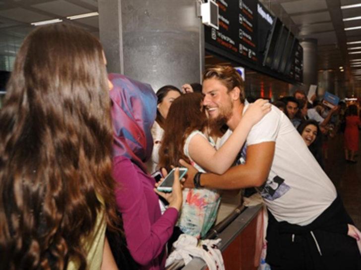 Survivor Anıl, Türkiye'ye böyle döndü G5