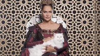Hülya Avşar Kösem Sultan'la Amerika'da haber oldu