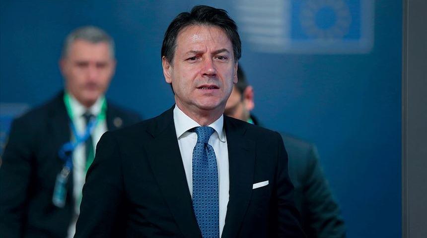 İtalya Başbakanı Conte'nin yakın koruması koronavir&uuml;sten hayatını kaybetti