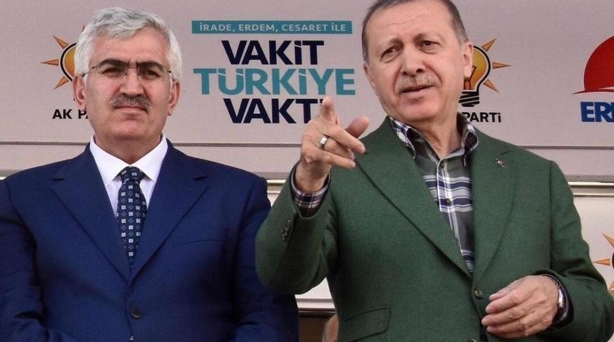AK Parti İl Başkanı &Ouml;z, Cumhurbaşkanı Erdoğan&rsquo;a &ccedil;ift&ccedil;ilerin destek talebini iletti