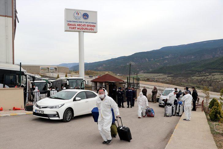 Karabük'te yurtlara yerleştirilen yabancılar ülkelerine gönderilmek üzere yola çıktı G2