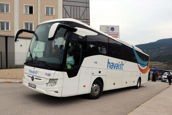 Karabük'te yurtlara yerleştirilen yabancılar ülkelerine gönderilmek üzere yola çıktı G3