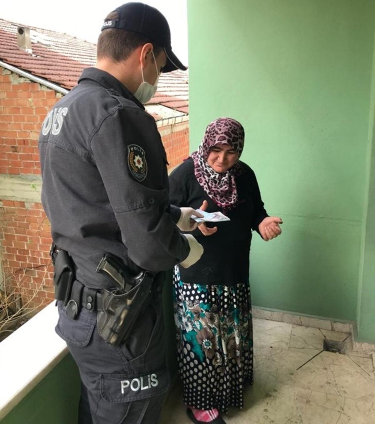 Boyabat&rsquo;ta polis ekipleri vatandaşlar i&ccedil;in seferber oldu