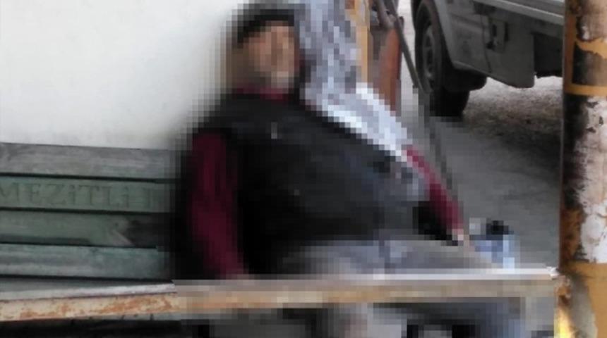 Mersin&rsquo;de damat dehşeti! Başına bı&ccedil;ak saplayıp &ouml;ld&uuml;rd&uuml;, ardından sosyal medyada paylaştı