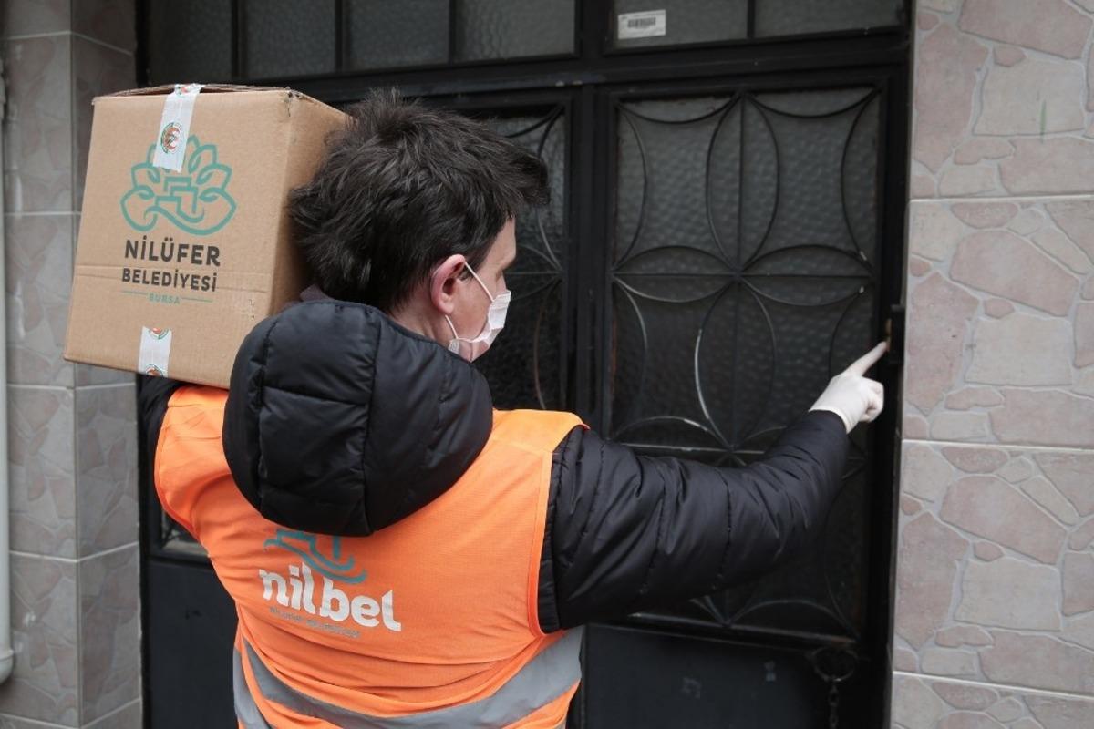 Nil&uuml;fer&rsquo;de ihtiya&ccedil; sahiplerine gıda desteği