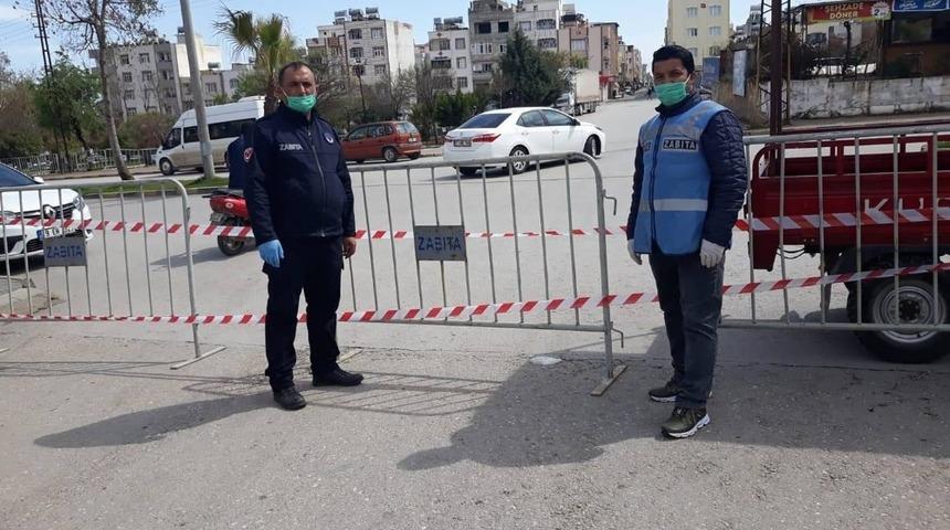 Semt pazarlarında korona vir&uuml;s tedbirleri sıkı uygulanıyor