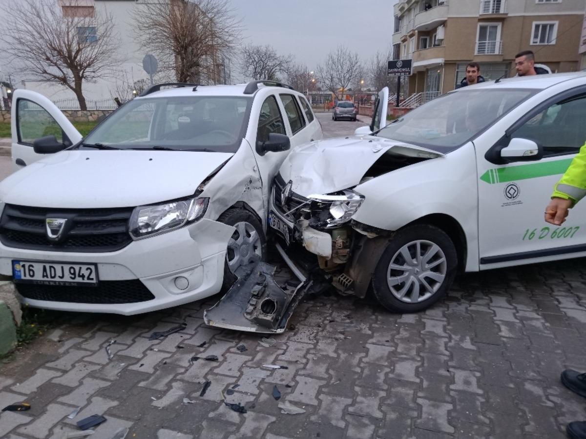 Bursa&rsquo;da trafik kazası: 2 yaralı