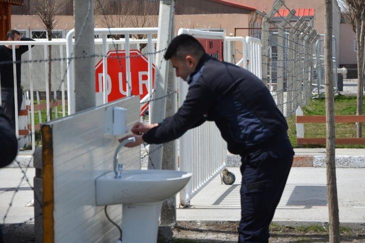 Patnos L Tipi Kapalı ve Açık Ceza infaz kurumlarında Korona Virüs tedbirleri arttırıldı G3