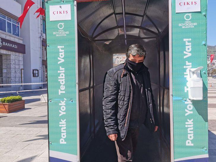 'Dezenfeksiyon tünelleri riskli' iddiası! Koronavirüse karşı kullanılıyoruz ama... G2