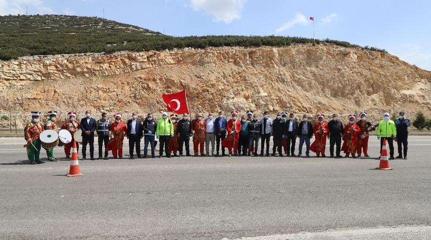 Mehter Takımından emniyet g&uuml;&ccedil;lerine konser