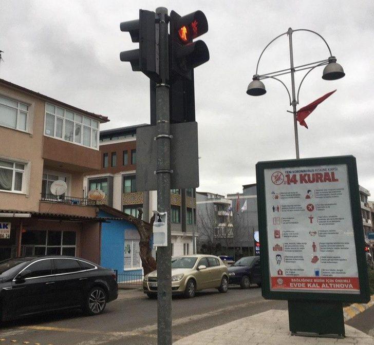 Altınova’da dezenfektan noktaları oluşturuldu G2