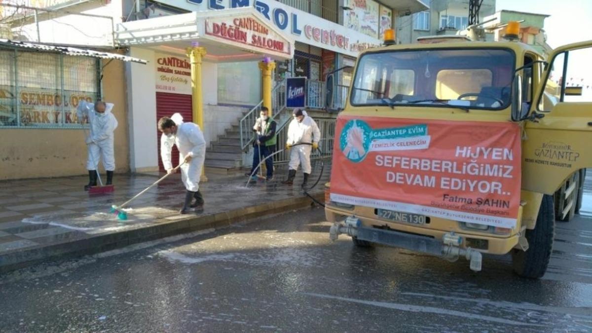 B&uuml;y&uuml;kşehir&rsquo;in hijyen seferberliği devam ediyor