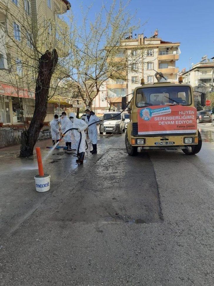 Büyükşehir’in hijyen seferberliği devam ediyor G4