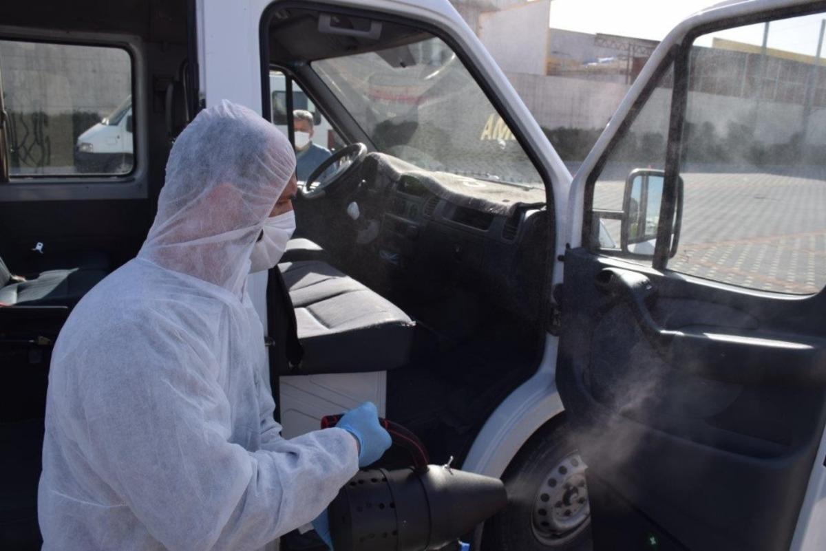 Kayseri OSB, Korona vir&uuml;se karşı servis ara&ccedil;larını &uuml;cretsiz dezenfekte ediyor
