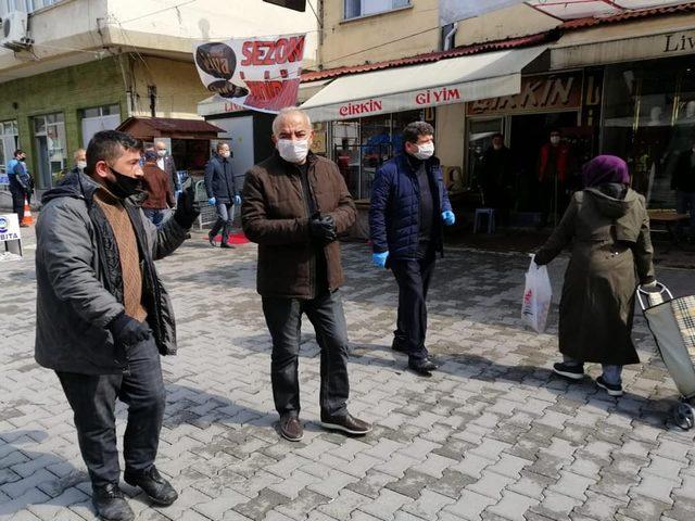 Başkan Bozkurt’tan pazar alanında denetim