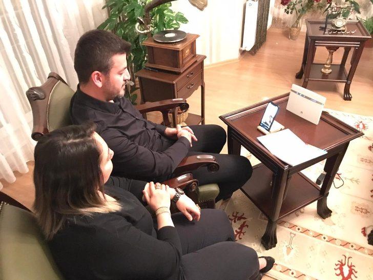 Ürgüp Belediyesinin Sevcan Orhan ‘Evde kal’ konserini binlerce kişi izledi G1