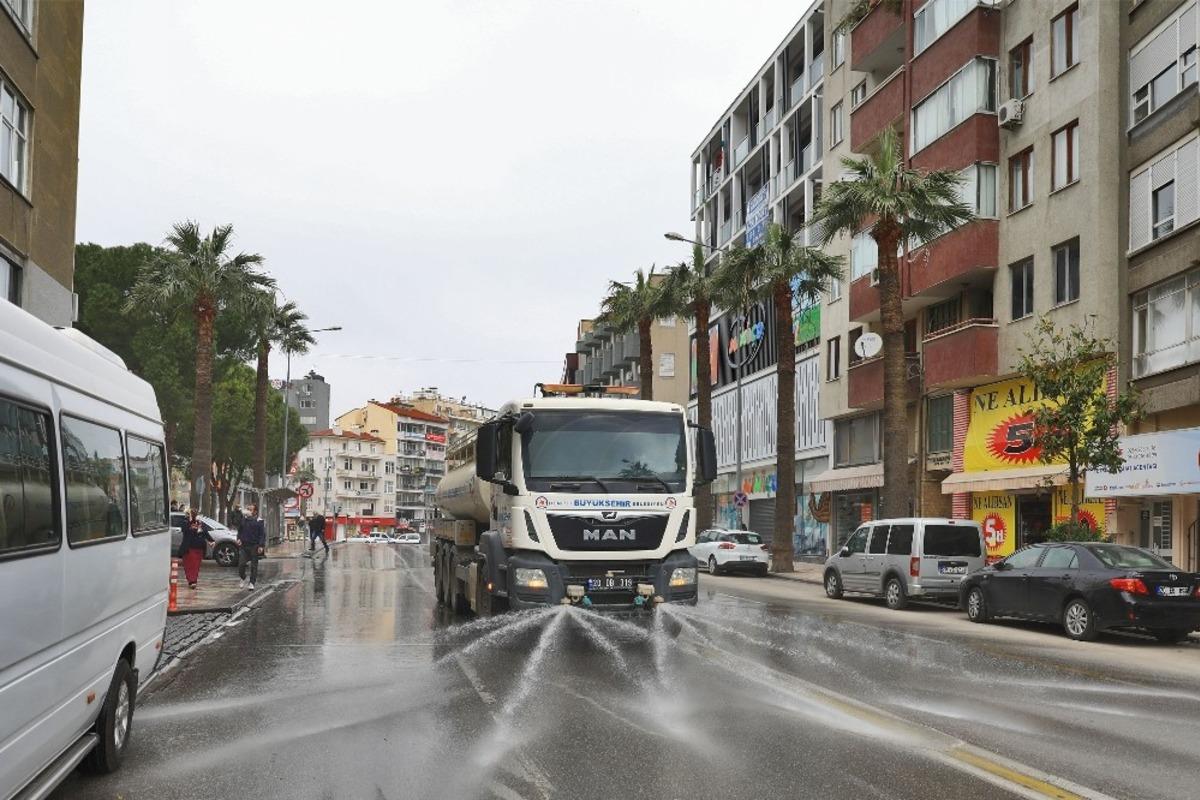Denizli&rsquo;nin her yeri yıkanmaya devam ediyor