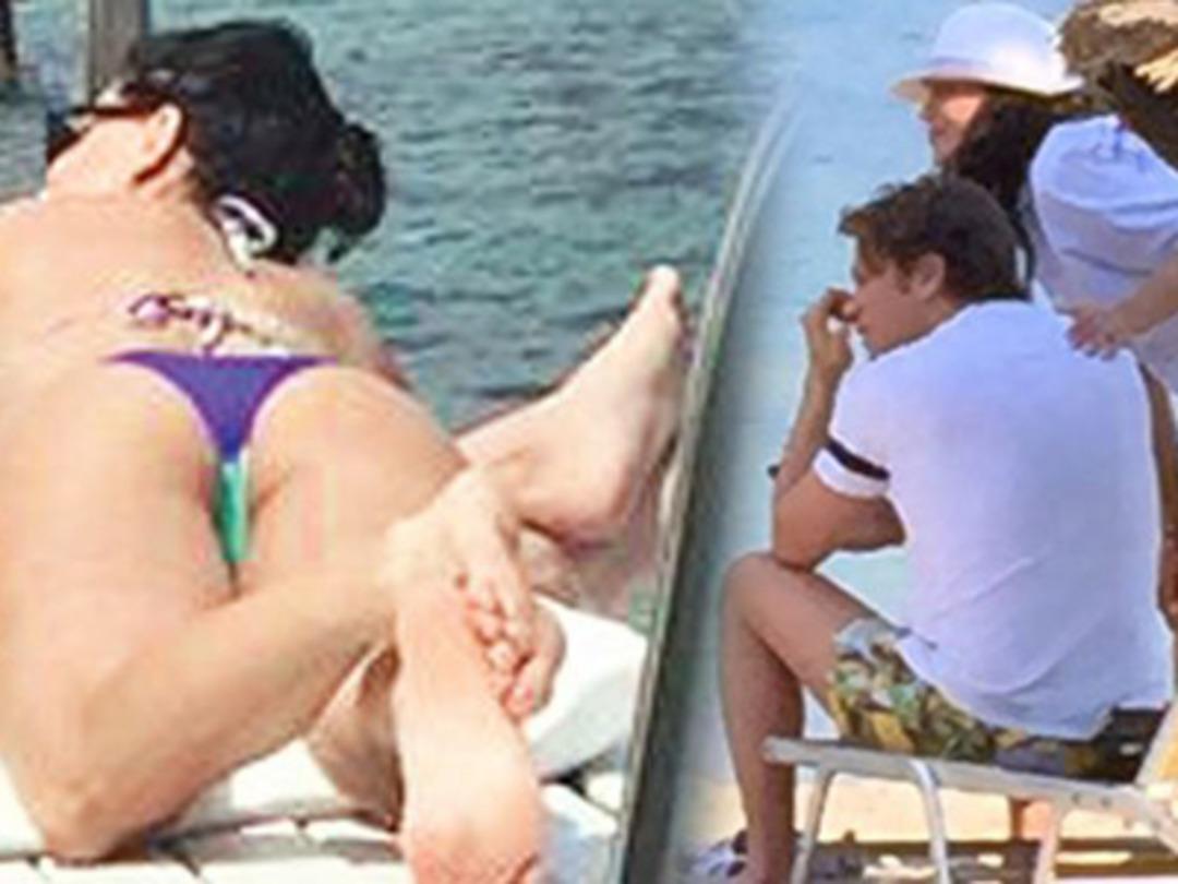 Sinan Ak&ccedil;ıl ve Ebru Şallı Kalem Adası'nda