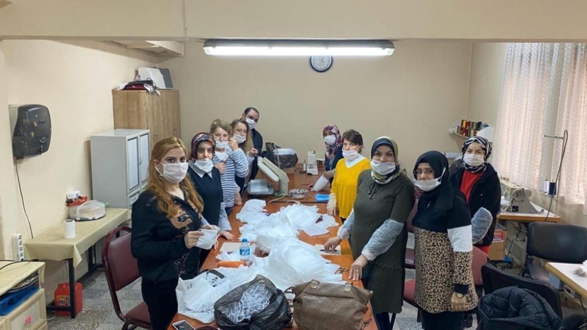 Kdz. Ereğli HEM maske ve tulum &uuml;retiyor