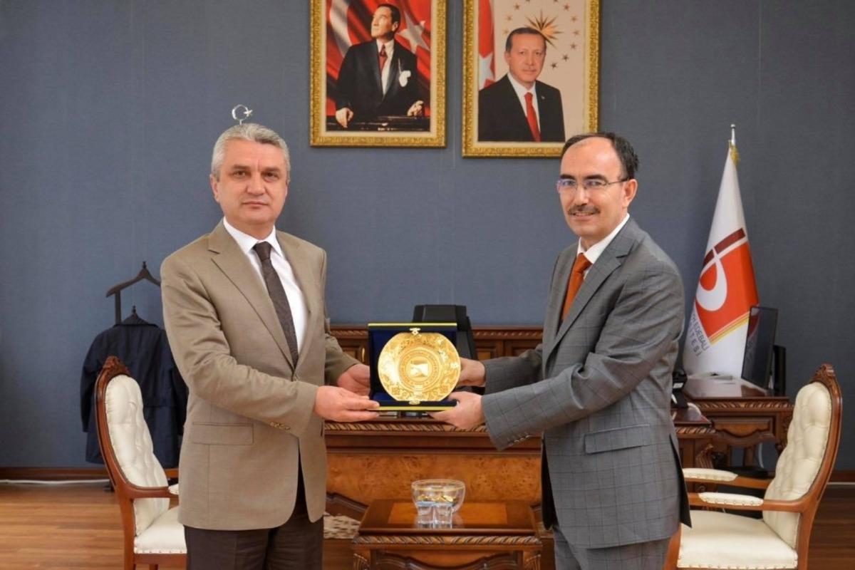 Ağır Ceza Mahkeme Başkanı ve Bilecik Cumhuriyet Başsavcısından rekt&ouml;re ziyaret