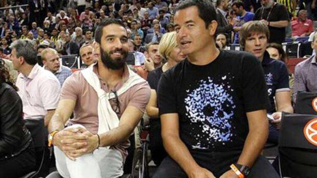 Canlı yayında Arda Turan'a Acun Ilıcalı'dan sürpriz mesaj!