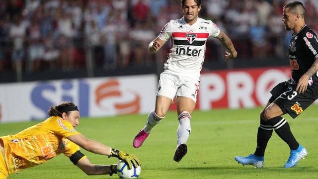 Galatasaray'ın eski gözdesi Pato'dan mesaj: Dönmek istiyorum